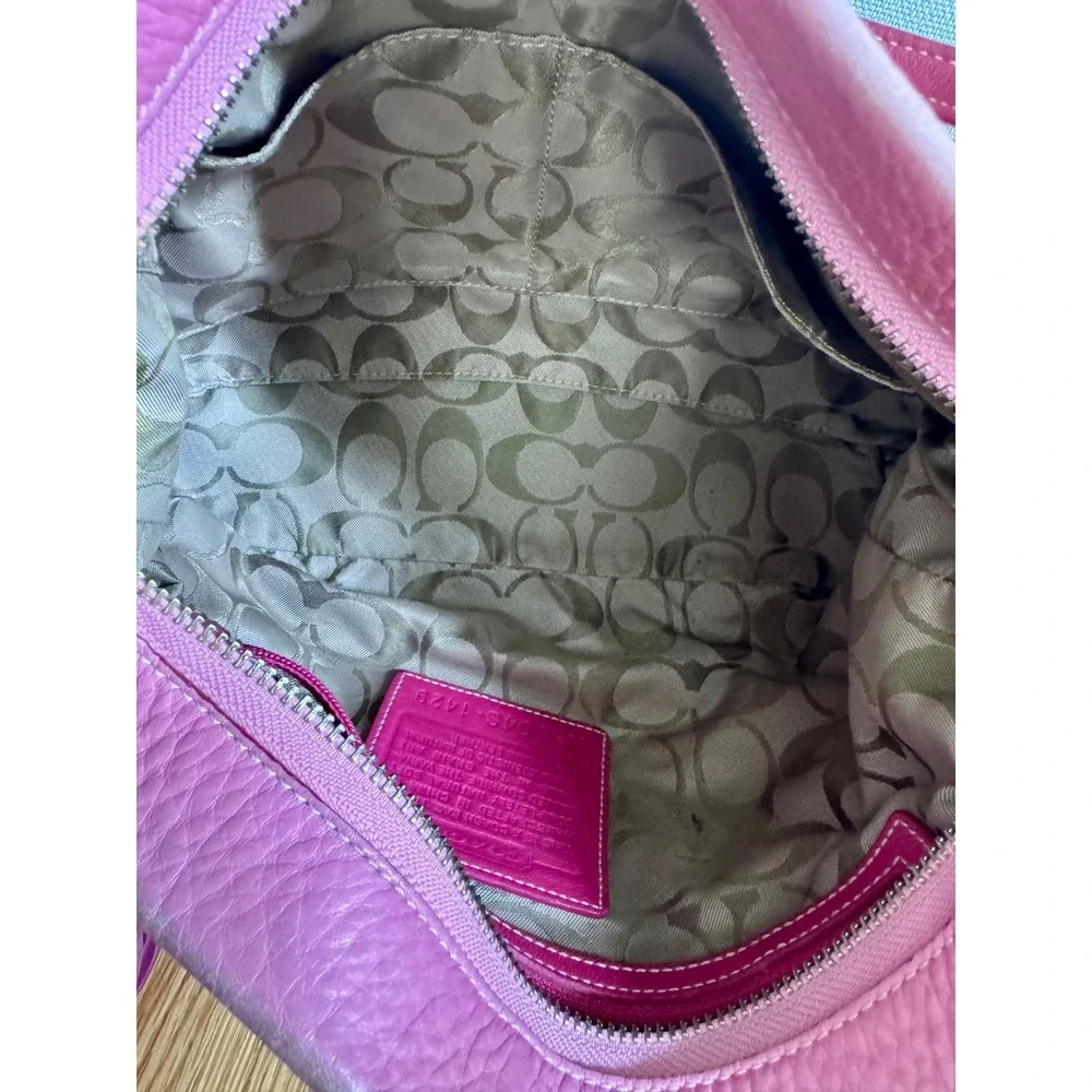 Vintage Coach Soho Two-Tone Pink Pebbled Slouchy Leather Hobo Bag Y2K